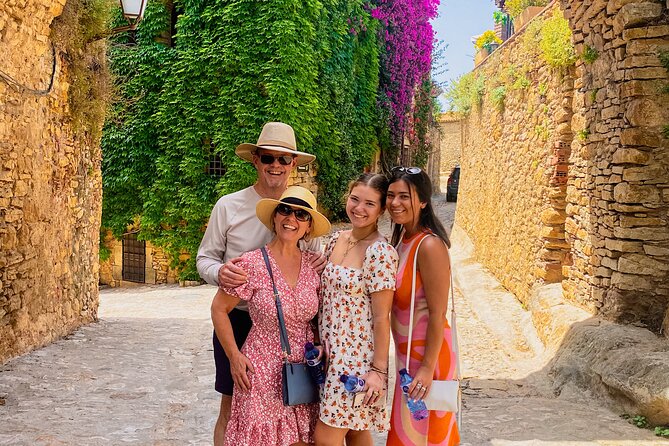 Girona and Costa Brava Small Group Tour from Barcelona - Leaving Barcelona early for Girona