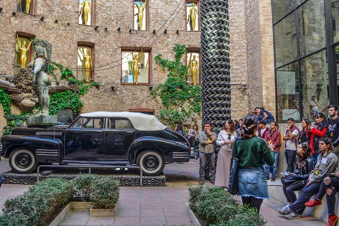 Girona and Dali Museum Full Day tour from Barcelona - Starting in central Barcelona at 8:30 a.m.