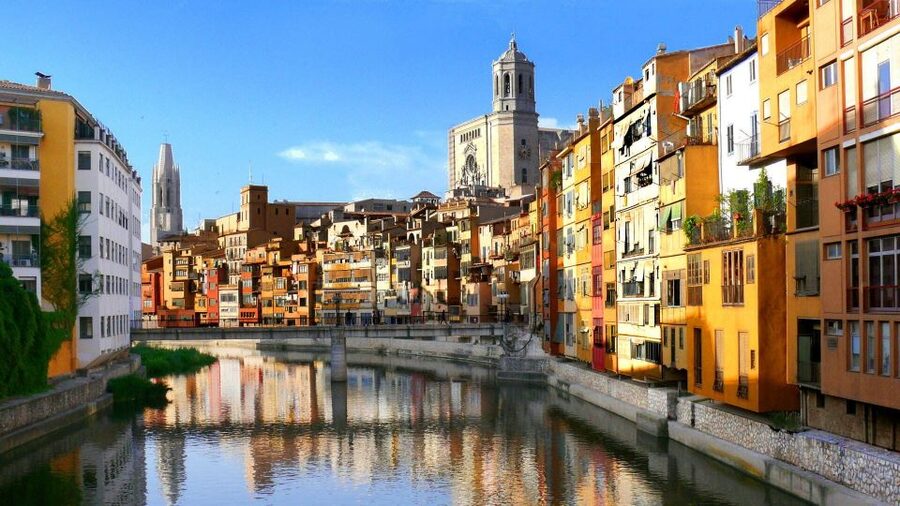Girona and Figueres Full-Day Tour with Hotel Pick Up - Key points to know before booking