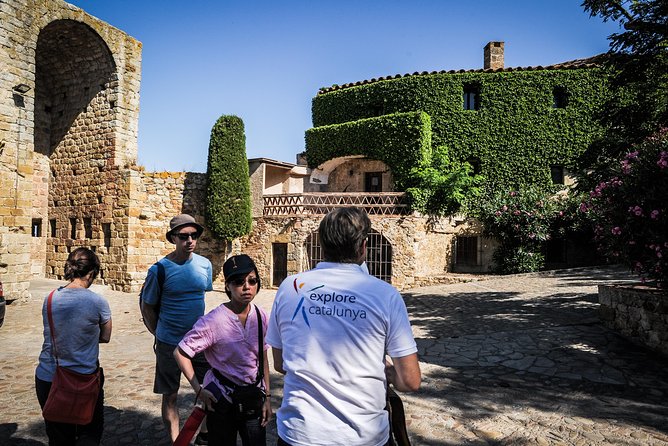 Girona & Costa Brava Small Group Tour From Barcelona with Paella! - Should you book the Girona and Costa Brava tour?