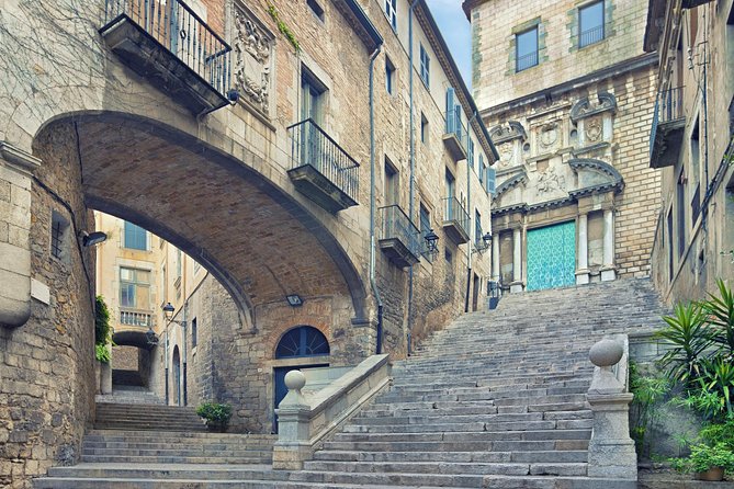 Girona Full Day Tour from Barcelona - Walking the Muralles and Girona’s Old Town