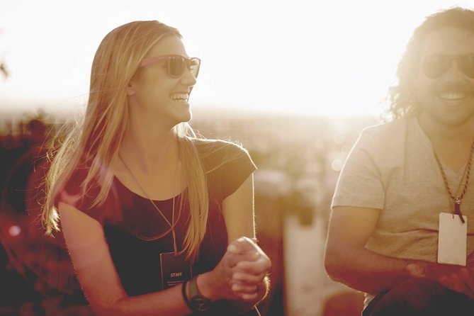 Golden Hour in Granada: Sunset Walking Tour with Play Granada - Starting near Carrera del Darro