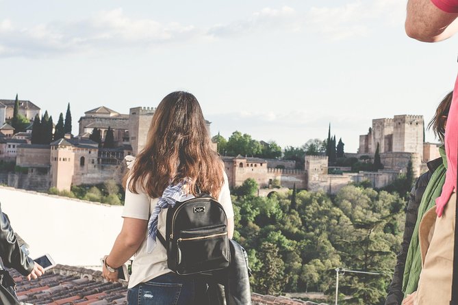 Golden Hour in Granada: Sunset Walking Tour with Play Granada - Mezquita Mayor de Granada and layers of faith