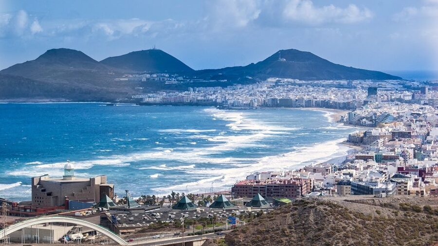 Gran Canaria: Full-Day Island Sightseeing Coach Tour - The western cliffs and the mountain road