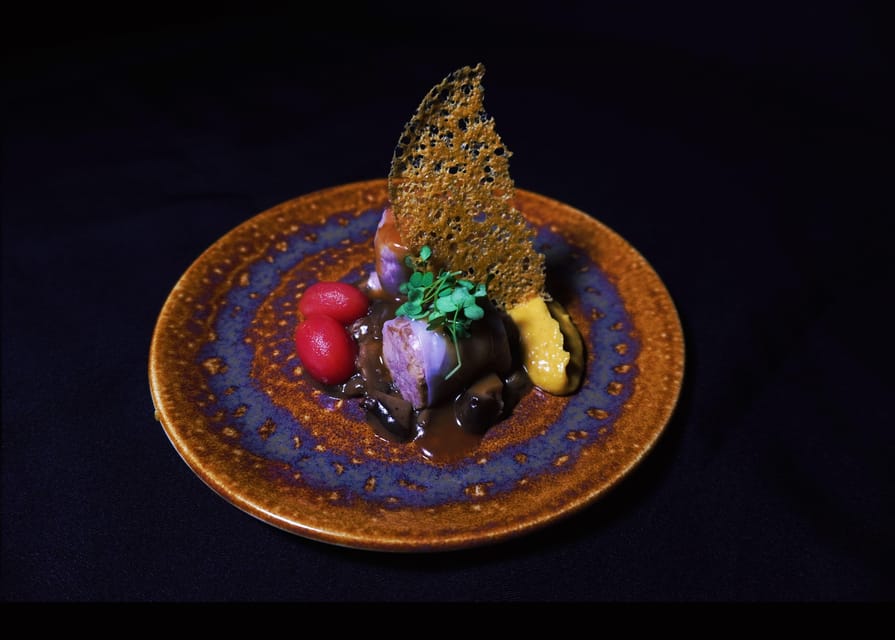 Gran Canaria: Origen Dinner Show at Sala Scala - Dance, music, acrobatics, and visual effects