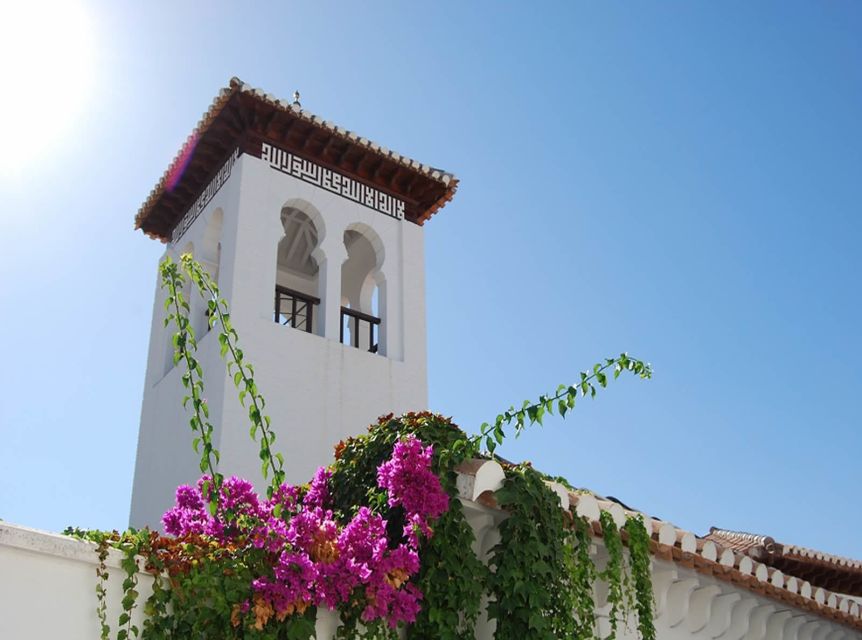 Granada: Albaicín and Sacromonte 2.5-Hour Walking Tour - Who will enjoy this Granada walk?