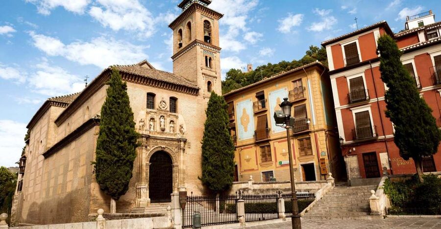 Granada: Albayzin and Sacromonte Walking Tour - From Plaza Nueva Into Granada’s Islamic Quarter