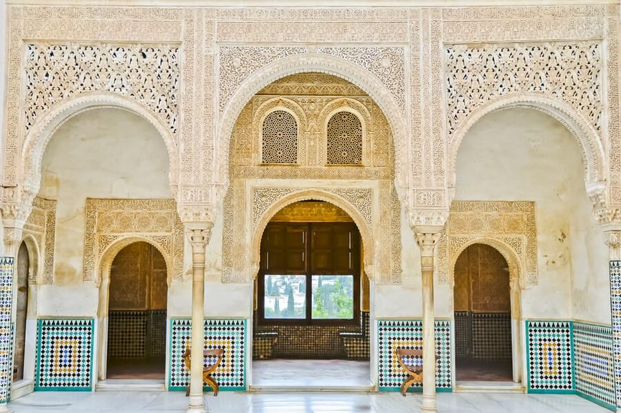 Granada: Alhambra and Albaicín Small Group Tour - Alcazaba, about 30 minutes
