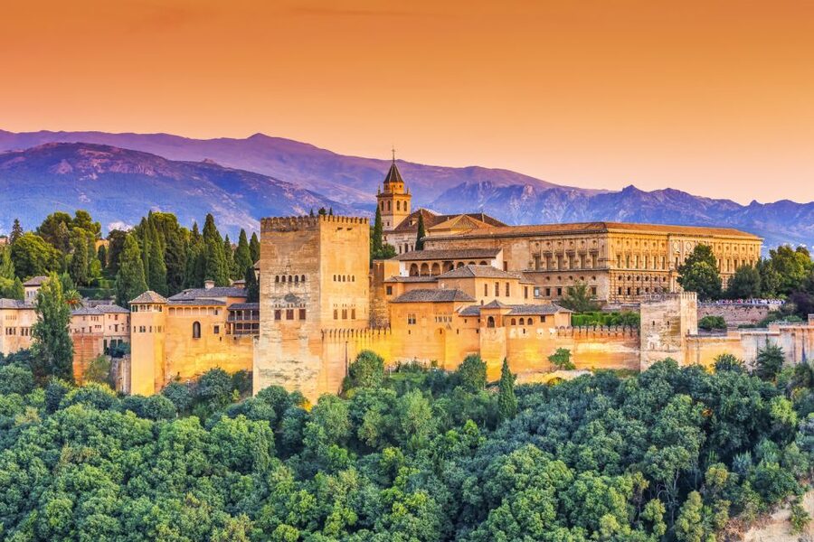Granada: Alhambra and Generalife Gardens Guided Tour - Charles V Palace and the later royal layer