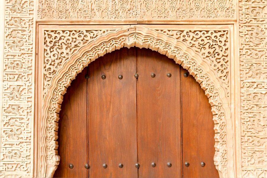 Granada: Alhambra and Nasrid Palaces Private Tour - The Nasrid Palaces, the heart of the experience