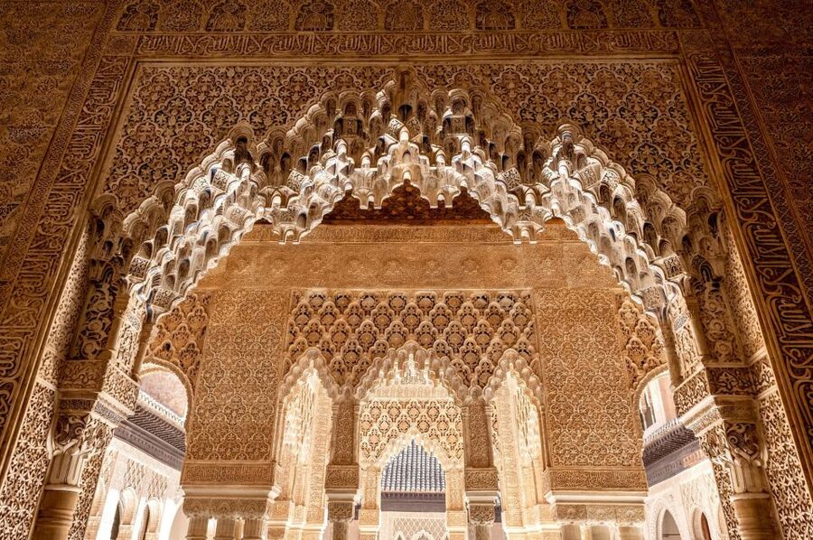 Granada: Alhambra Complex Guided Tour Options - Price, value, and the real cost of the visit