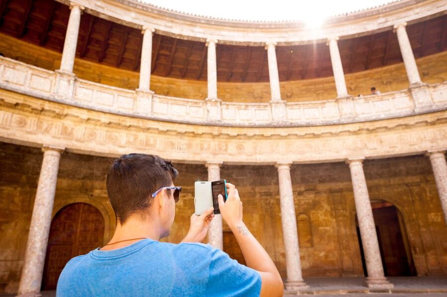 Granada: Alhambra Entry Ticket with Audio Guide - Taking your time in Generalife Gardens