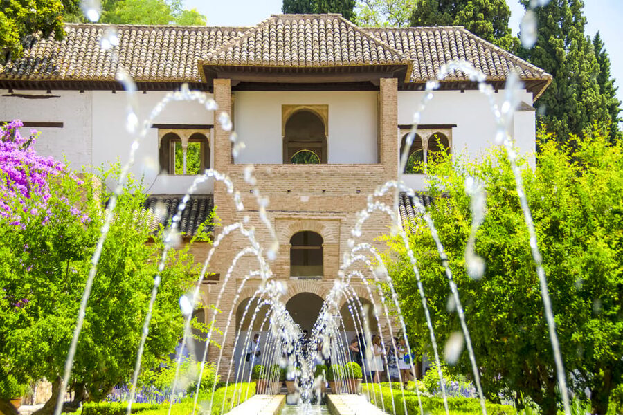 Granada: Alhambra Gardens and Generalife Ticket - The Bath of the Mosque and quieter corners