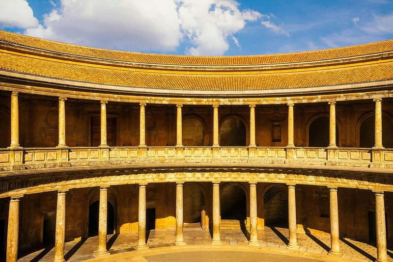 Granada: Alhambra, Generalife & Nasrid Palaces Guided Tour - The Alcazaba on your own