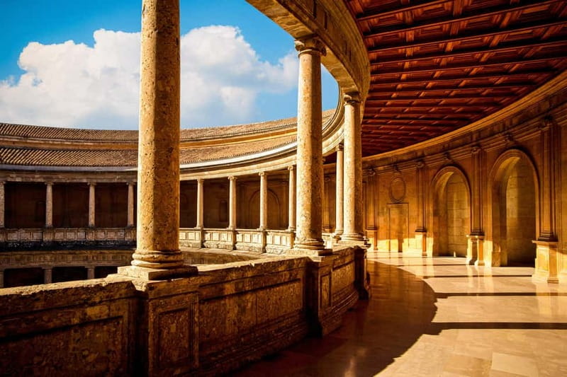 Granada: Alhambra, Generalife & Nasrid Palaces Guided Tour - Starting at the Generalife ticket office