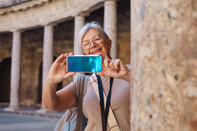 Granada: Alhambra Guided Tour including Nasrid Palaces - Key Points Before You Book