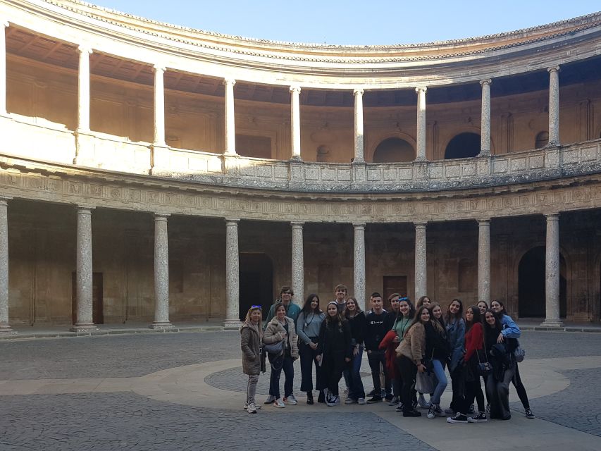 Granada: Alhambra, Nasrid Palaces, & Generalife Guided Tour - Night tours and seasonal comfort