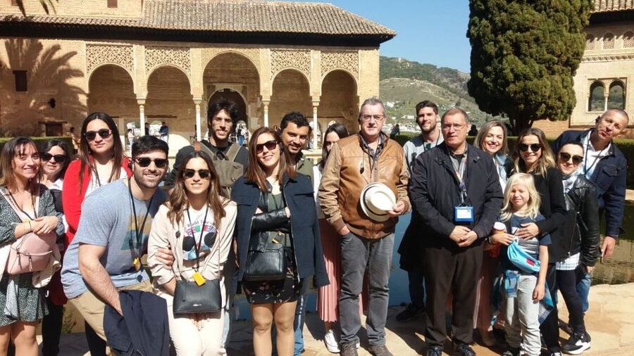 Granada: Alhambra, Nasrid Palaces, & Generalife Guided Tour - Palace of Charles V: a short pause between eras