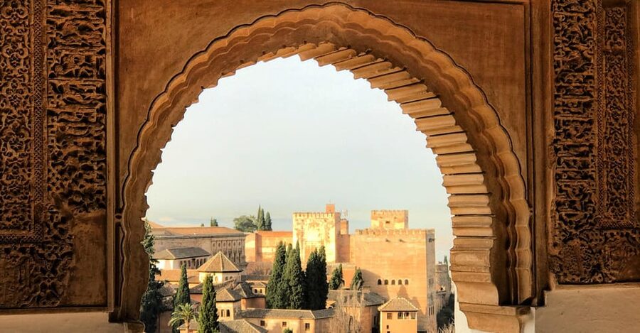 Granada: Alhambra & Nasrid Palaces Small Group Guided Tour - Who will get the most from this tour