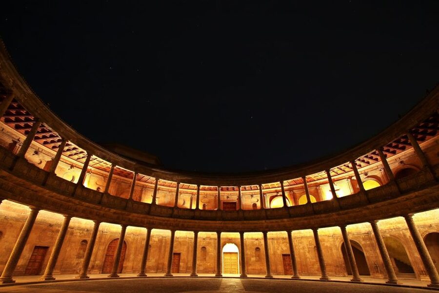 Granada: Alhambra Night Visit Entry Ticket - Generalife Gardens after sunset