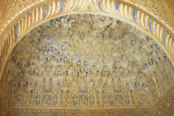 Granada Day Trip: Alhambra & Nazaries Palaces from Seville - Who will get the most from this excursion?