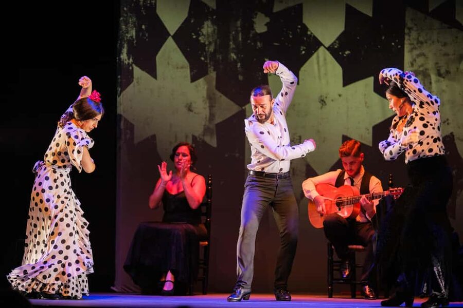 Granada: Flamenco Show "Sensaciones" at the Flamenco Theater Granada - Should you book Teatro Flamenco Granada?