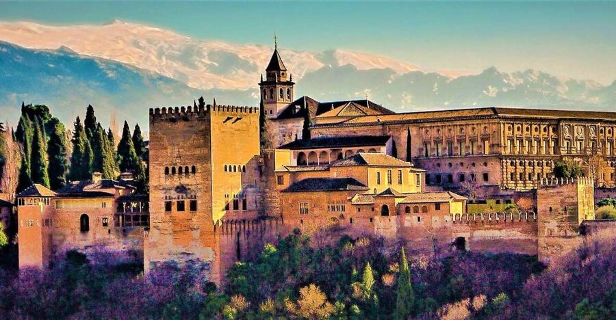 Granada: Full Alhambra Premium Guided Tour with Tickets - Starting with the outer Alhambra