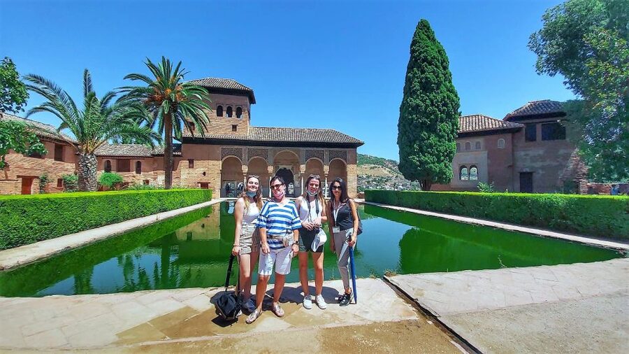 Granada: Full Alhambra Premium Guided Tour with Tickets - The Alcazaba and Torre de la Vela