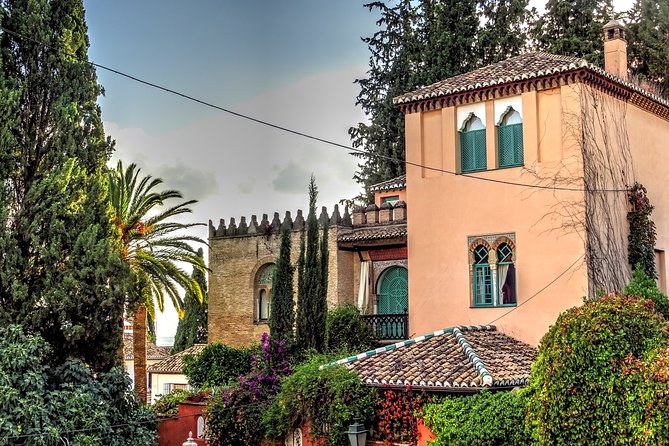Granada full day: La alhambra completa + el Albaicin y Sacromonte - The midday break and the shape of the day