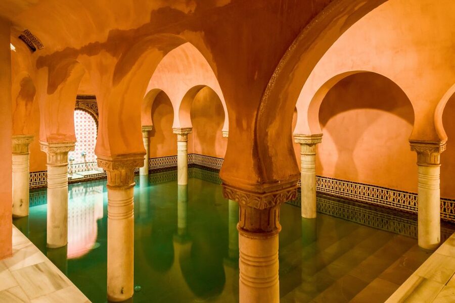 Granada: Hammam Al Ándalus with Massage - The 90-minute bathing circuit