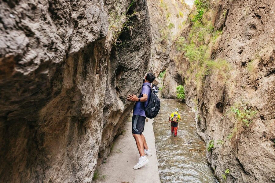 Granada: Los Cahorros de Monachil Canyon Hiking Tour - The transfer to Monachil