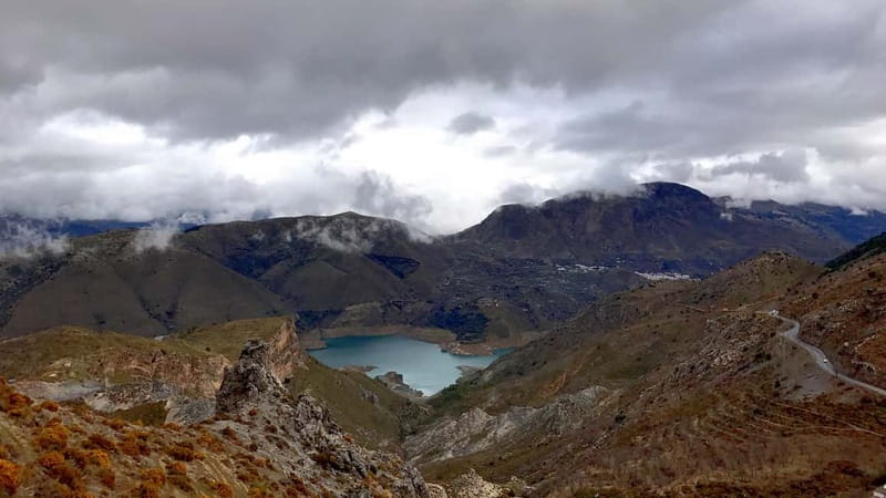 Granada: Sierra Nevada Safari Tour to 2500 m with a Drink - Gold at Cenes de la Vega