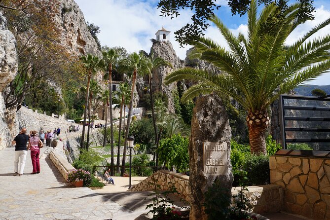 Guadalest & Algar Falls Excursion - From Albir, Benidorm & Calpe - The day at a glance