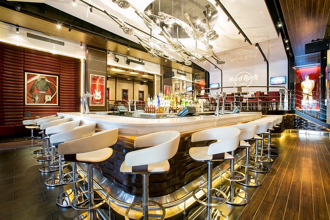 Hard Rock Cafe Barcelona with Set Lunch or Dinner - Plaça de Catalunya makes this an easy dinner stop