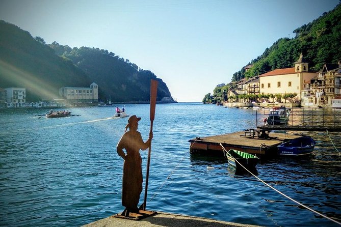 Hondarribia, San Juan & San Pedro from San Sebastian - What the guide adds to the experience