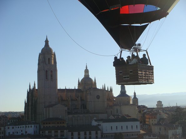 Hot-Air Balloon Ride over Segovia with Optional Transport from Madrid - Meeting point, toilets, and the practical morning