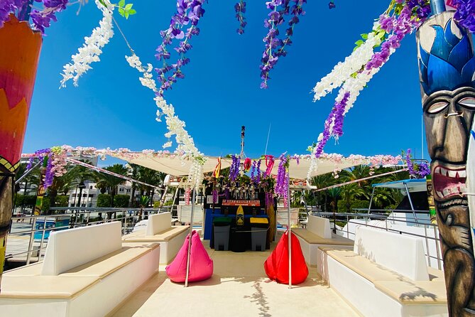 Ibiza Beach Hopping Cruise with Paddleboards, Drinks and Food 6h - The open-water swim is the day’s active center