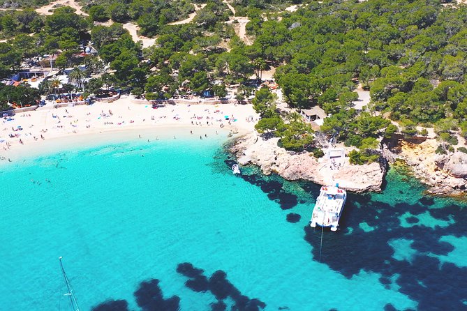 Ibiza Beach Hopping Cruise with Paddleboards, Drinks and Food 6h - Buffet food and included drinks add real value