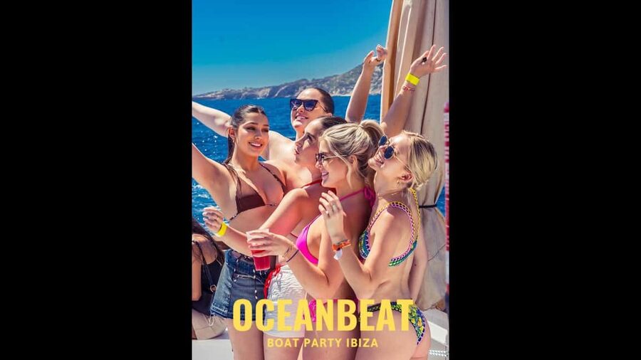 Ibiza: Ocean Club Boat Party with Premium Drinks, Food, & DJ - Champagne shower and photo moments