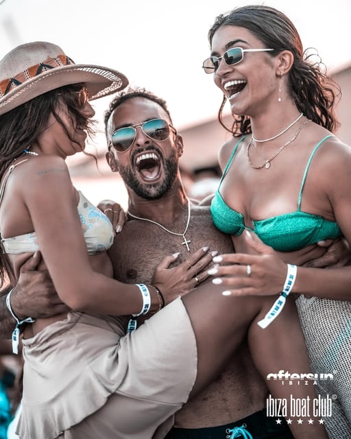 Ibiza: Sunset Boat Party at Ibiza Boat Club with Open Bar - Key points at a glance