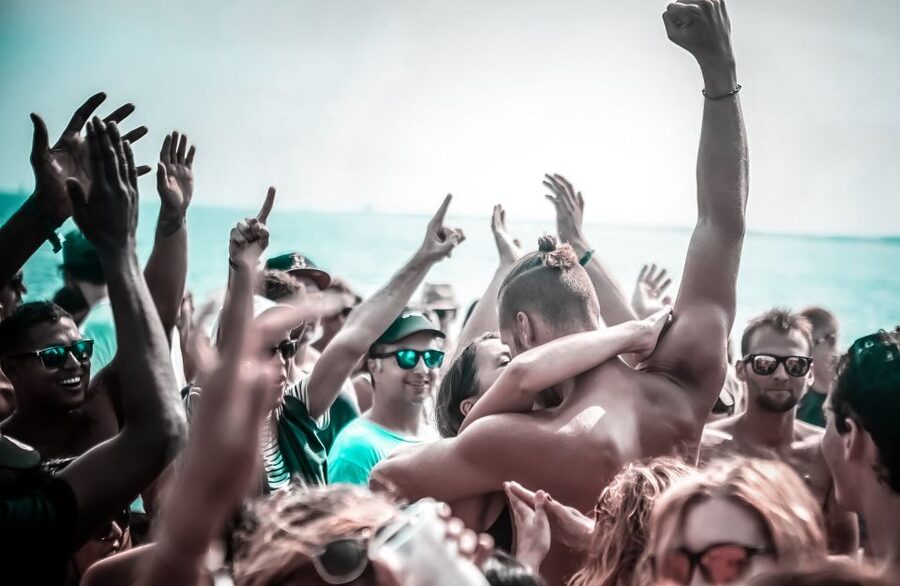 Ibiza: Sunset Boat Party at Ibiza Boat Club with Open Bar - Who should book this boat party?