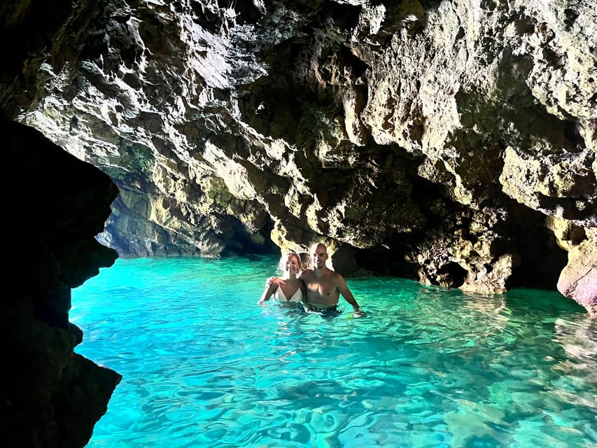 Jávea: Cala Tango and San Antonio Nature Reserve Kayak Tour - Cala Tango is the tour’s lively centerpiece