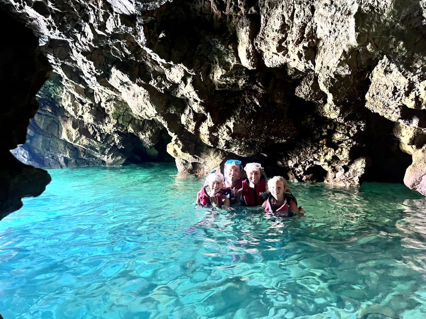 Jávea: Cala Tango and San Antonio Nature Reserve Kayak Tour - How physical is the 2.5-hour outing?