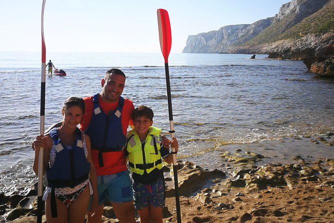 Kayak Dénia "Cova Tallada" + Snorkeling + Speleology - A small snack before the paddle back
