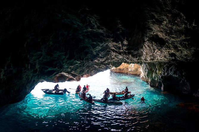 Kayak & Snorkel Tour in Cerro Gordo Natural Park, La Herradura - Paddling into Cerro Gordo from La Herradura