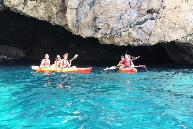 Kayak & Snorkel Tour in Cerro Gordo Natural Park, La Herradura - What the opening briefing gets right