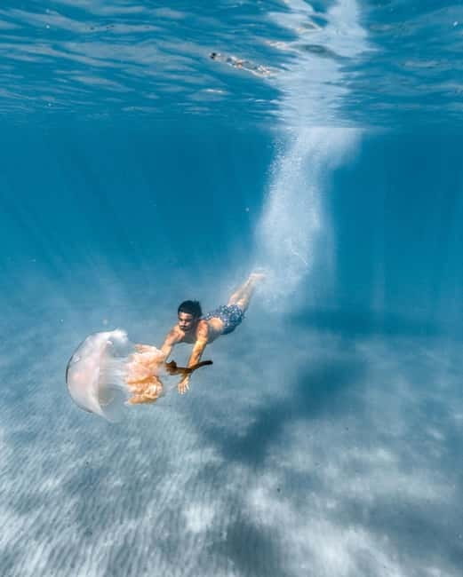La Herradura: Kayak & Snorkel Tour to Cerro Gordo Reserve - Should you book the La Herradura kayak tour?