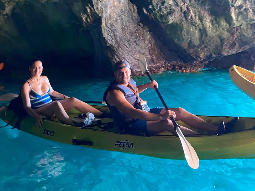 La Herradura: Maro Cliffs Kayak and Snorkeling Tour - Why the Maro cliffs are best viewed by kayak