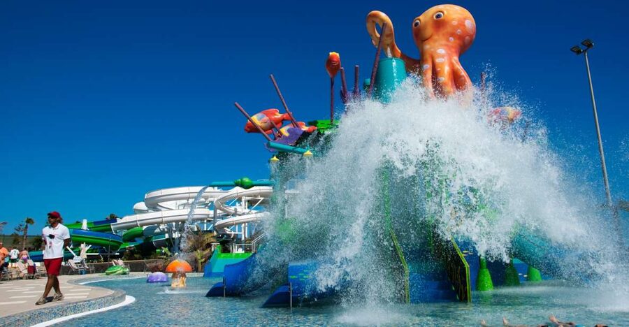 Lanzarote: Aqualava Waterpark Entrance Ticket - The slides are fun, but the ride count matters