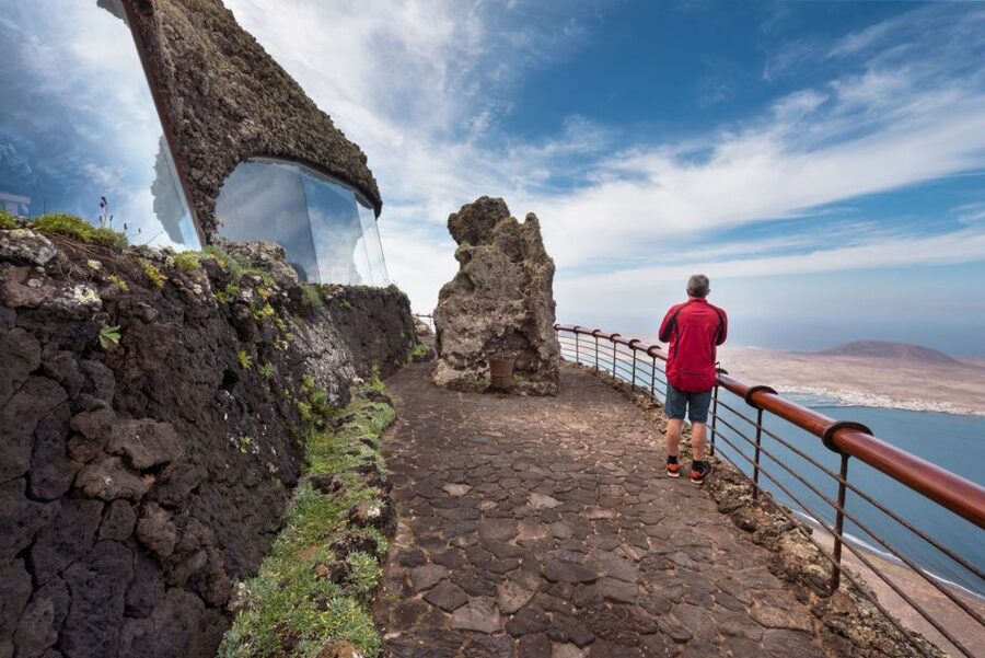 Lanzarote: César Manrique Full-Day Tour - Key points at a glance